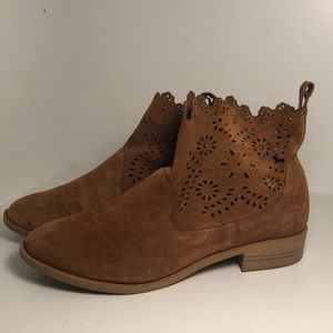 mia brown booties